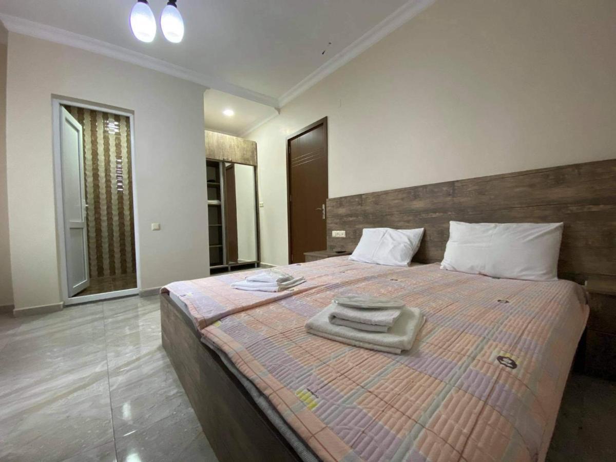 Family Hotel Batumi Zewnętrze zdjęcie
